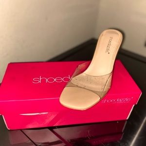 Shoe Dazzle Nude Women’s Shoe Size 7